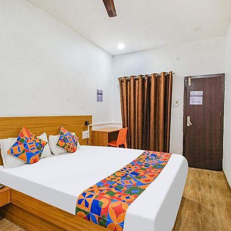 Fabexpress Anurag Residency Hotel Guwahati Buitenkant foto